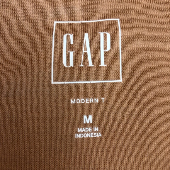 NWT Gap Modern T Carmel Tan - Picture 12 of 16